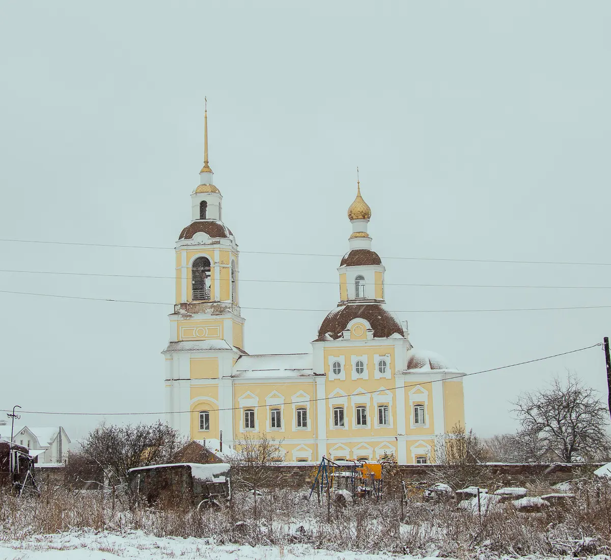 Свято место. В опустевшем воронежском селе за несколько лет возродили из  руин старинную церковь