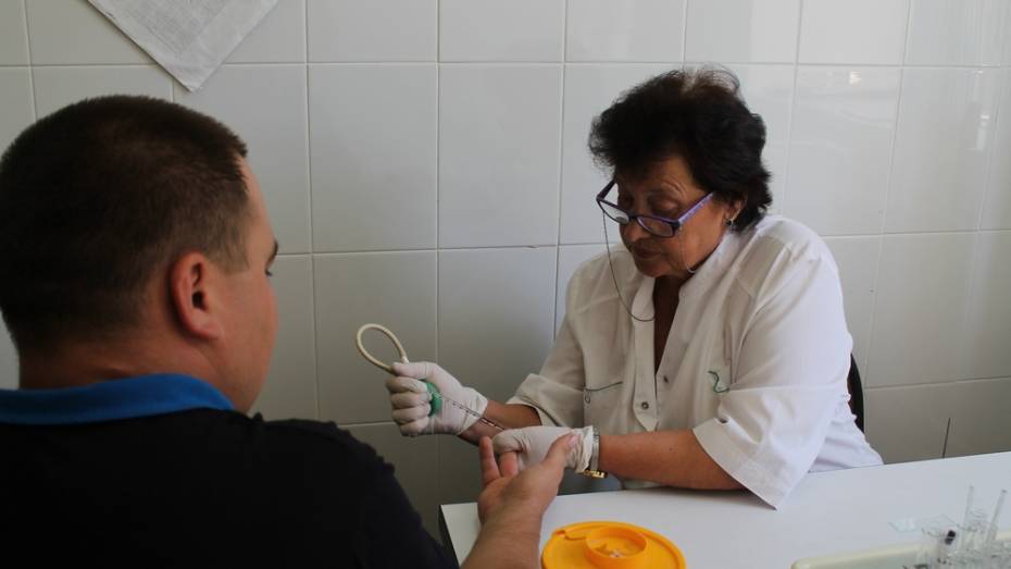 Жители Хохольского района смогут бесплатно пройти тест на ВИЧ