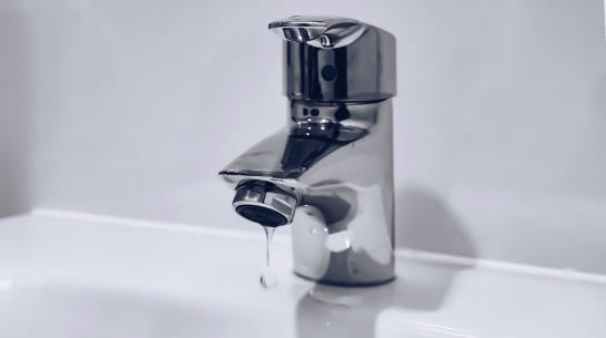 Несколько районов Воронежа 22 мая останутся без холодной воды на 8 часов