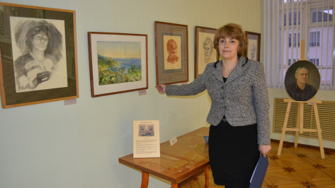 Воронежский художник подарил острогожскому музею свои картины