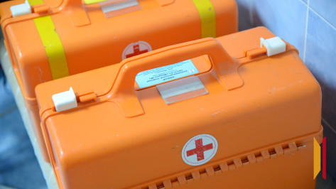 Пострадавшего в атаке БПЛА 17-летнего воронежского подростка транспортируют в Москву