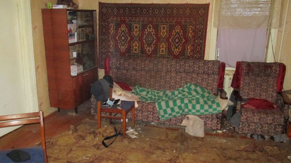 Подлокотником насмерть забили 60-летнего мужчину в Воронежской области 