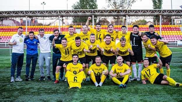 Футбольная команда «Кристалл-МЭЗ» из Борисоглебска стала чемпионом области досрочно