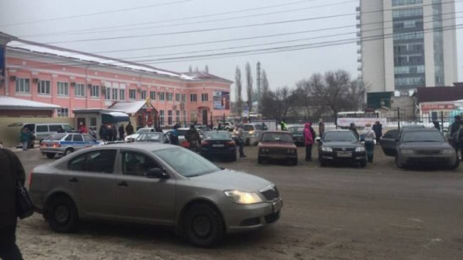Причиной скопления спецслужб на Центральном автовокзале Воронежа стали внеплановые учения