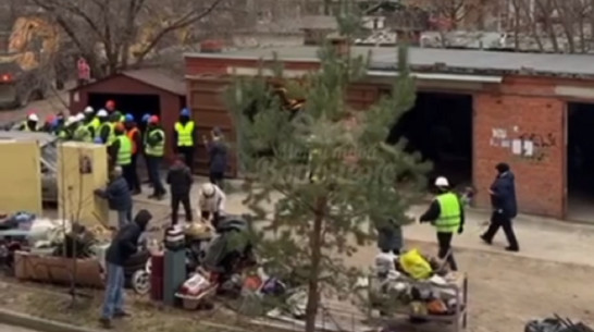 В Воронеже возбудили дело после попытки сноса гаражей на улице Ленинградской