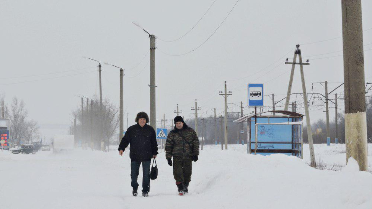 В Воронежской области из-за сильного снегопада отменили рейсовые и  междугородние автобусы