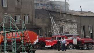 В Воронежской области загорелся завод растительных масел