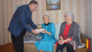 «Нас познакомили, а на следующее утро он попросил моей руки»: Анна Галкина из Воронежской области в 100-й день рождения вспомнила знакомство с супругом