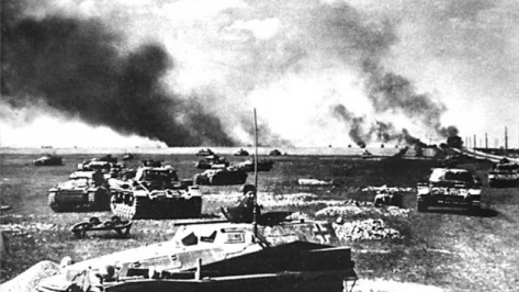 В Воронеже открылась выставка с фотографиями Курской битвы 