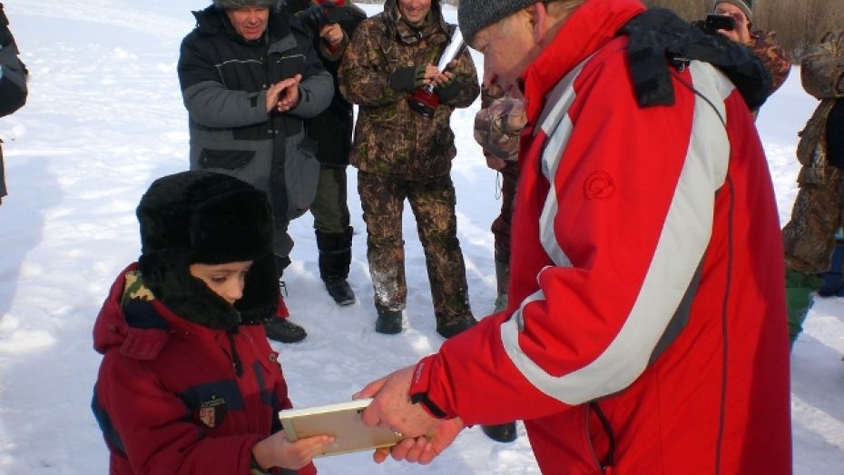 В Грибановке прошел фестиваль зимней рыбалки