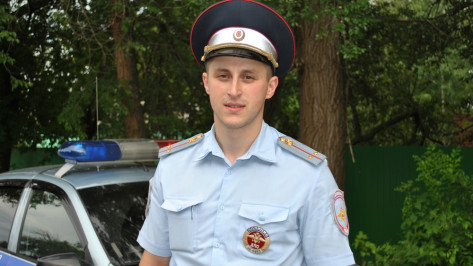 Инспектор ДПС из Семилук стал лучшим в области
