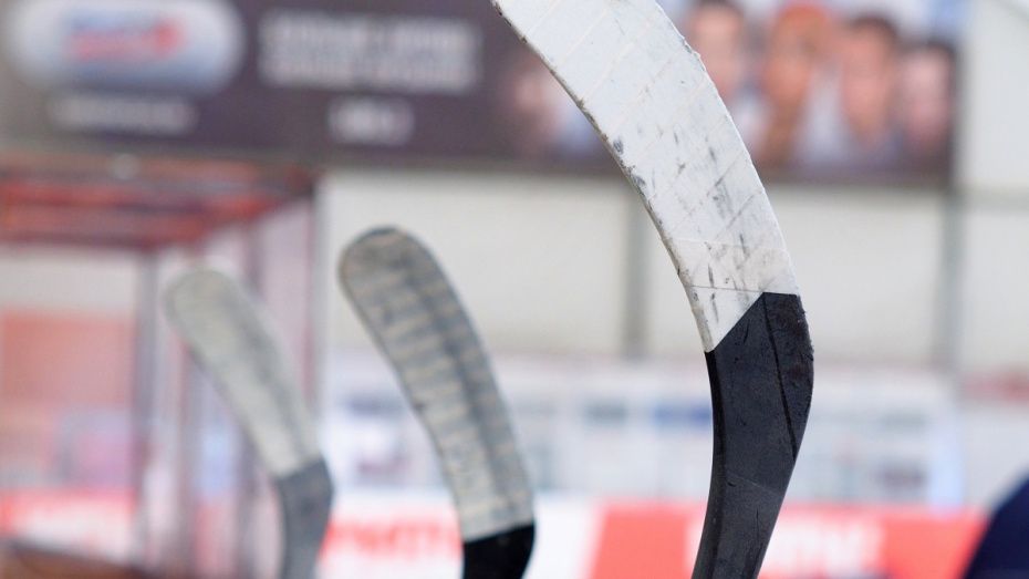 Хоккейная «Россошь» вышла на первое место в НМХЛ