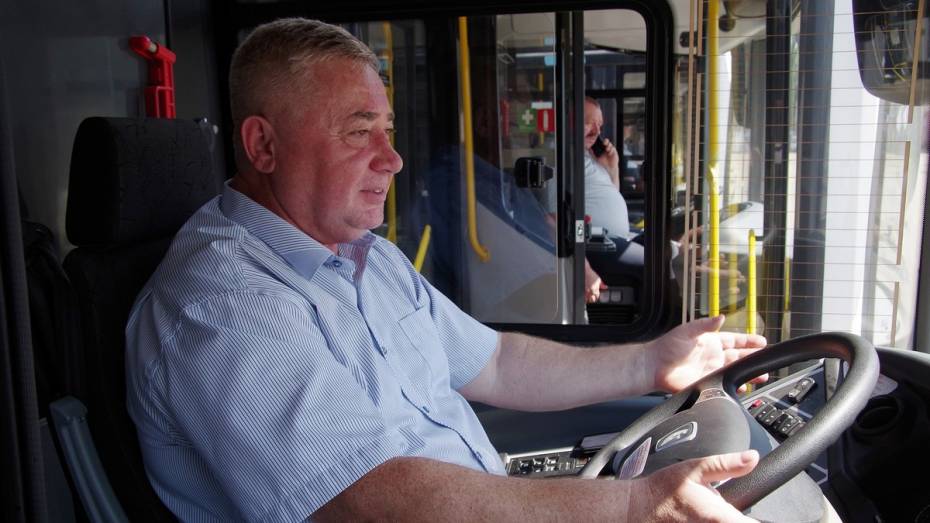 В Воронеже изменят 15 автобусных маршрутов из-за футбольного матча