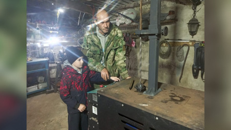 Многодетный отец из Подгоренского открыл кузнечную мастерскую на средства соцконтракта