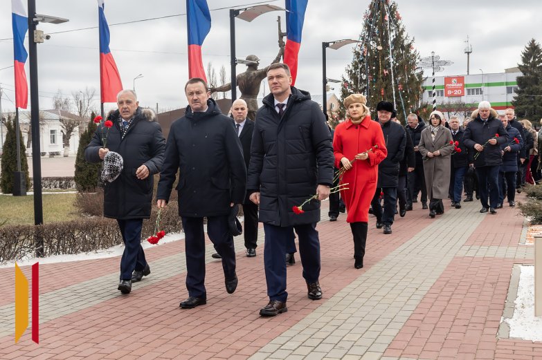 Возложение Бутурлиновка