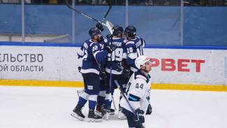 Воронежский «Буран» разгромил ХК «Норильск» на домашнем льду