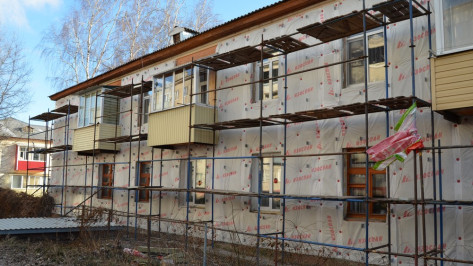 В Семилукском районе капитально отремонтируют 16 многоэтажек