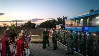 Военные из Китая прибыли в Воронежскую область на конкурс мастеров автобронетанковой техники