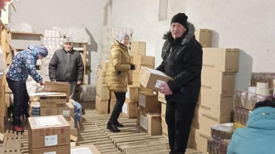 Из Поворинского района отправили 2 машины гуманитарной помощи для мирных жителей Украины