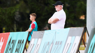 «Хорошо, что ливень начался после того, как мы забили»: главный тренер воронежского «Факела» дал комментарий после матча с «Соколом»