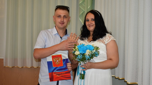 В Поворино 4 пары поженились в пятницу 13-го
