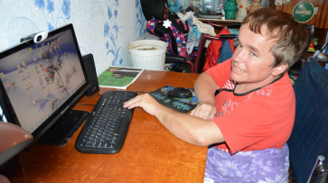 Богучарцы собрали 200 тыс рублей для семьи инвалидов-колясочников