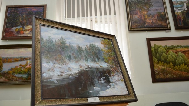 В Острогожском музее открылась выставка трех воронежских художников
