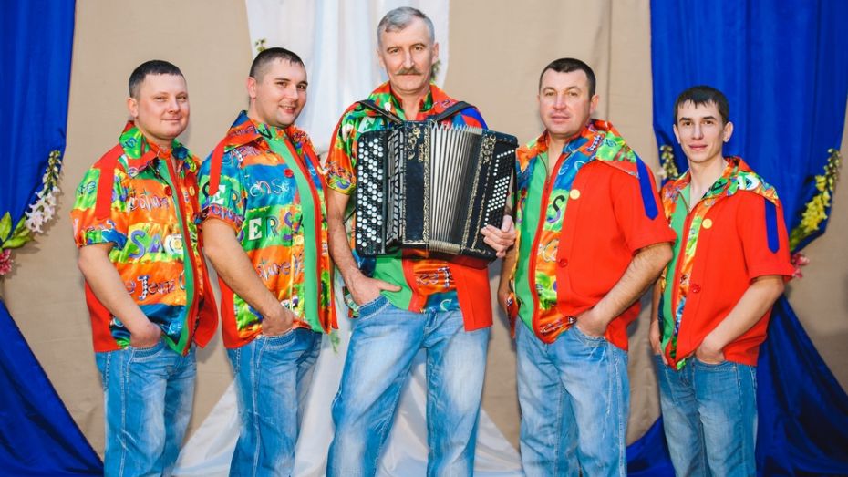 Вокальный ансамбль из Богучара занял второе место на межрегиональном конкурсе