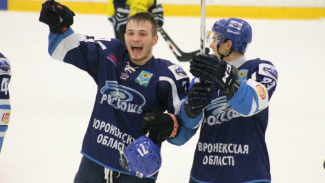 ХК «Россошь» одержал 12 победу подряд