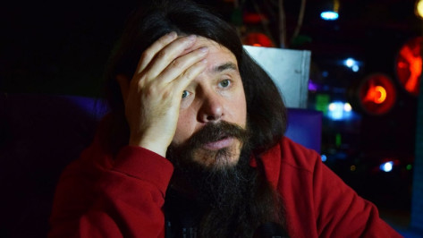 Дмитрий Ревякин в Воронеже: «Песня про “лабутены” – деградация артиста и его слушателей»