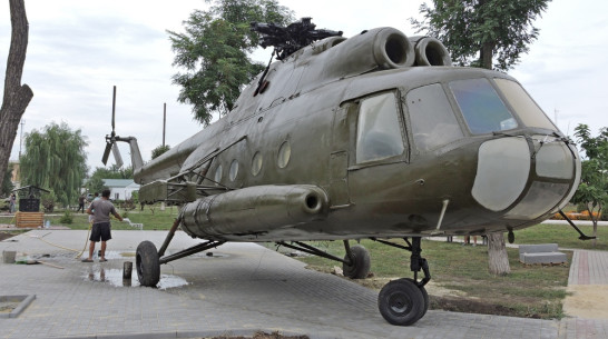В Воронежской области вандалы повредили вертолет Ми-8 музея военной техники