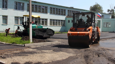 В Каменском районе благоустроят территории 8 школ и детского сада за 10 млн рублей