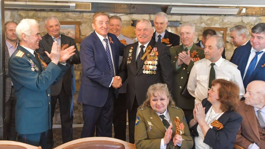 Сенатор Сергей Лукин встретился с воронежскими ветеранами