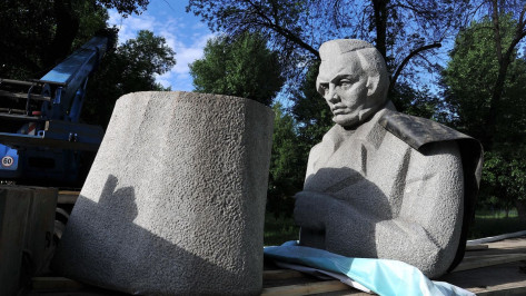 В Воронеже памятник Кольцову установят на улице Кольцовская летом 2018 года