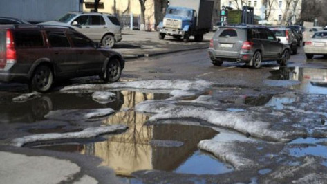 Треть всех ДТП в Воронеже и области случается из-за плохих дорог 