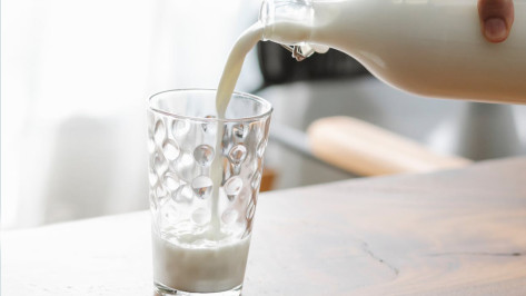 Воронежские аграрии произвели более 140 тыс т молока с начала 2022 года