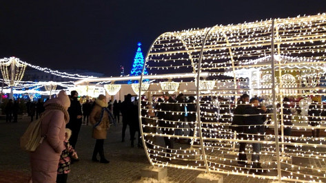 Более 185 тыс воронежцев посетили площадь Ленина в новогодние праздники