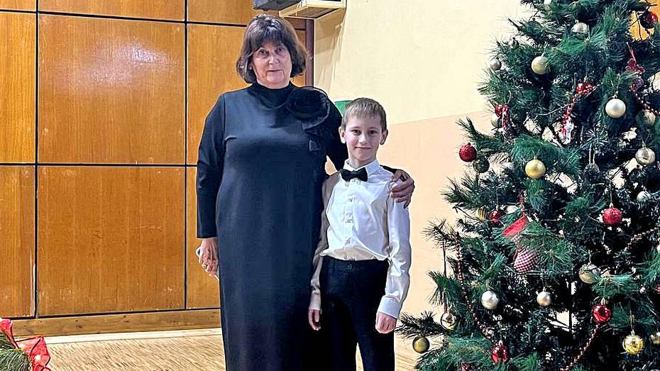 Лискинский 7-летний пианист стал лауреатом регионального конкурса