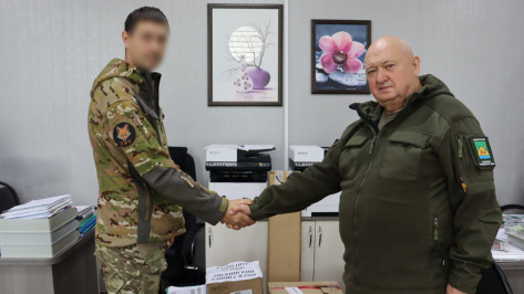 Лискинцы передали участникам СВО медикаменты на 120 тыс рублей