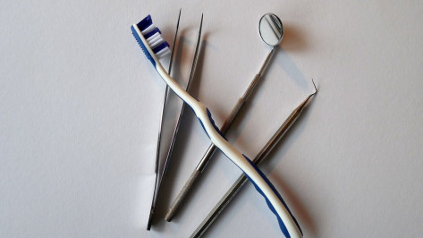 Воронежские стоматологи заплатят пациентке 400 тыс рублей за перелом челюсти