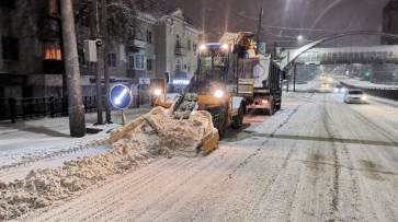 За ночь с улиц Воронежа вывезли 2,9 тыс кубометров снега