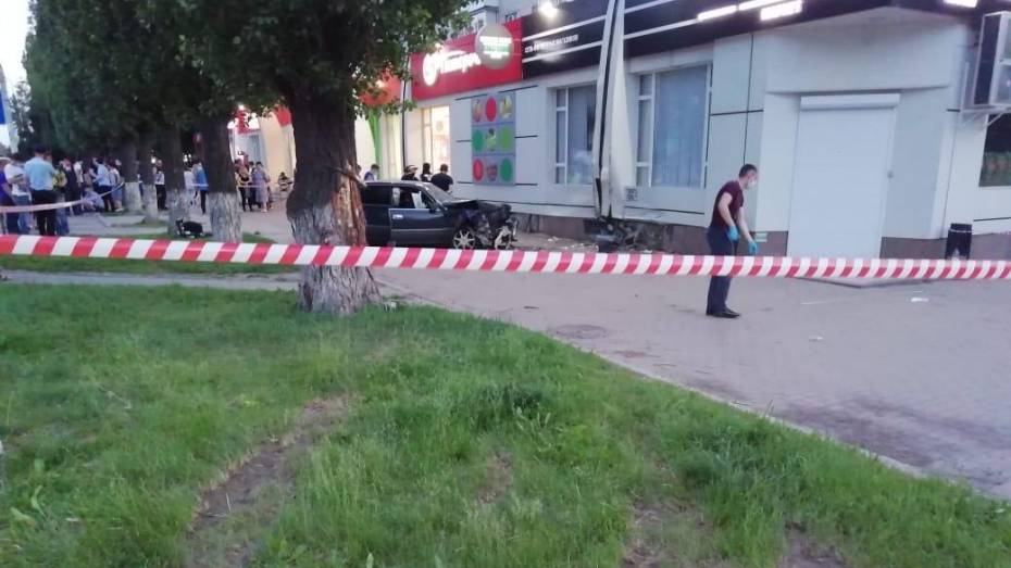 Участковый, сбивший людей на Ленинском проспекте в Воронеже, отказался давать показания