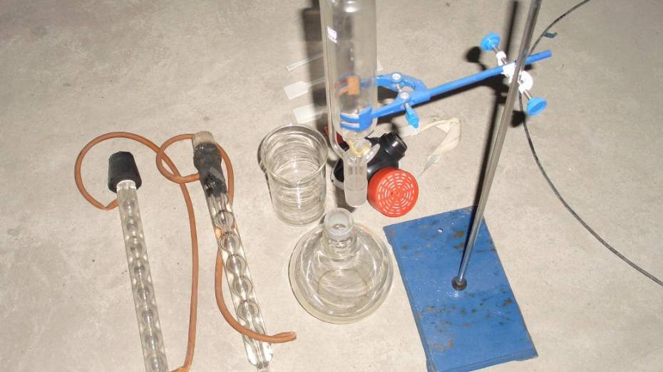 В Коминтерновском районе Воронежа пресекли работу нарколаборатории