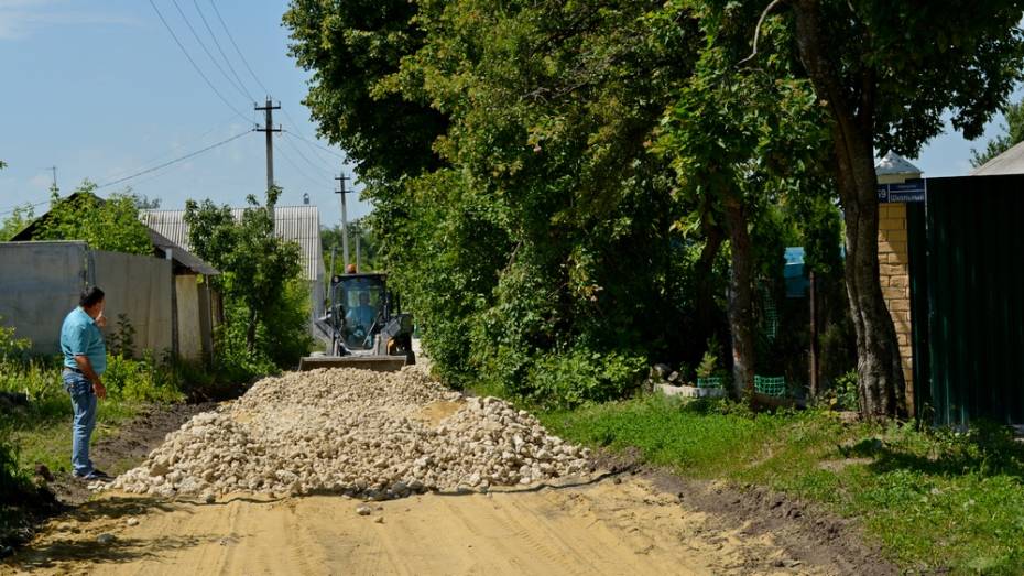 В нижнедевицком поселке Курбатово отремонтируют грунтовую дорогу