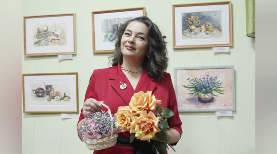 В Боброве открылась выставка местной художницы Натальи Щеблыкиной