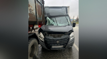 В Воронеже в тройном ДТП пострадал водитель грузовой «Газели»