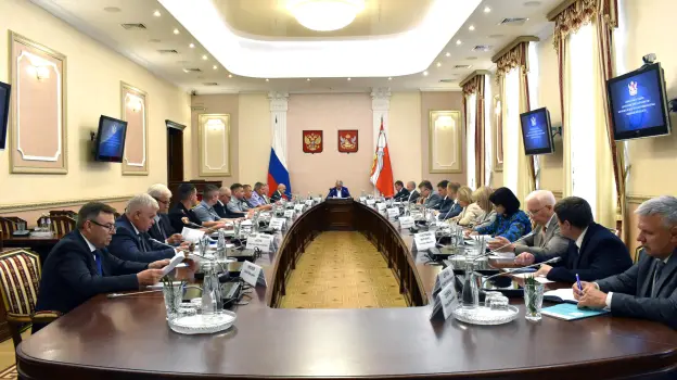Воронежский губернатор провел заседание антитеррористической комиссии