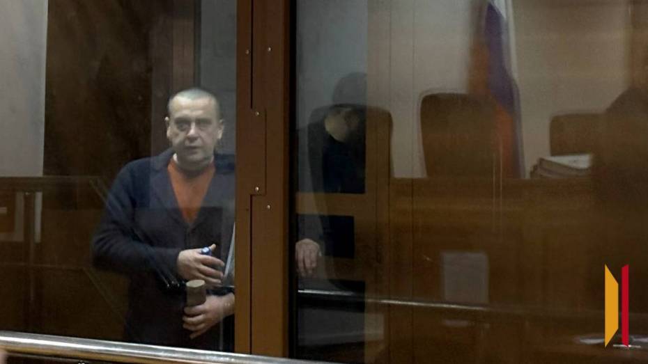 Оглашение приговора предпринимателю, пытавшемуся взорвать экс-главу Рамонского района, отложили в Воронеже