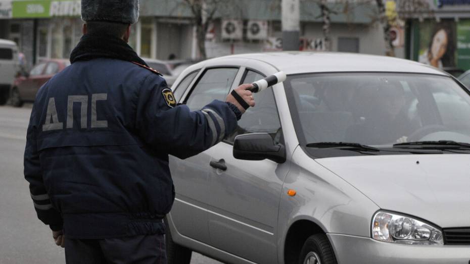 Воронежцам на 6 часов запретят парковаться возле сквера в Коминтерновском районе
