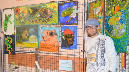 Терновцев пригласили на выставку трехмерных картин